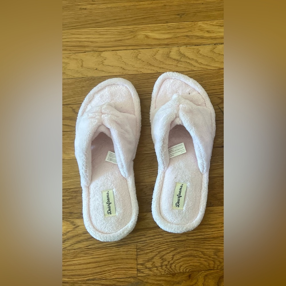 New Baby Pink Memory Foam Fuzzy Soft Sandals